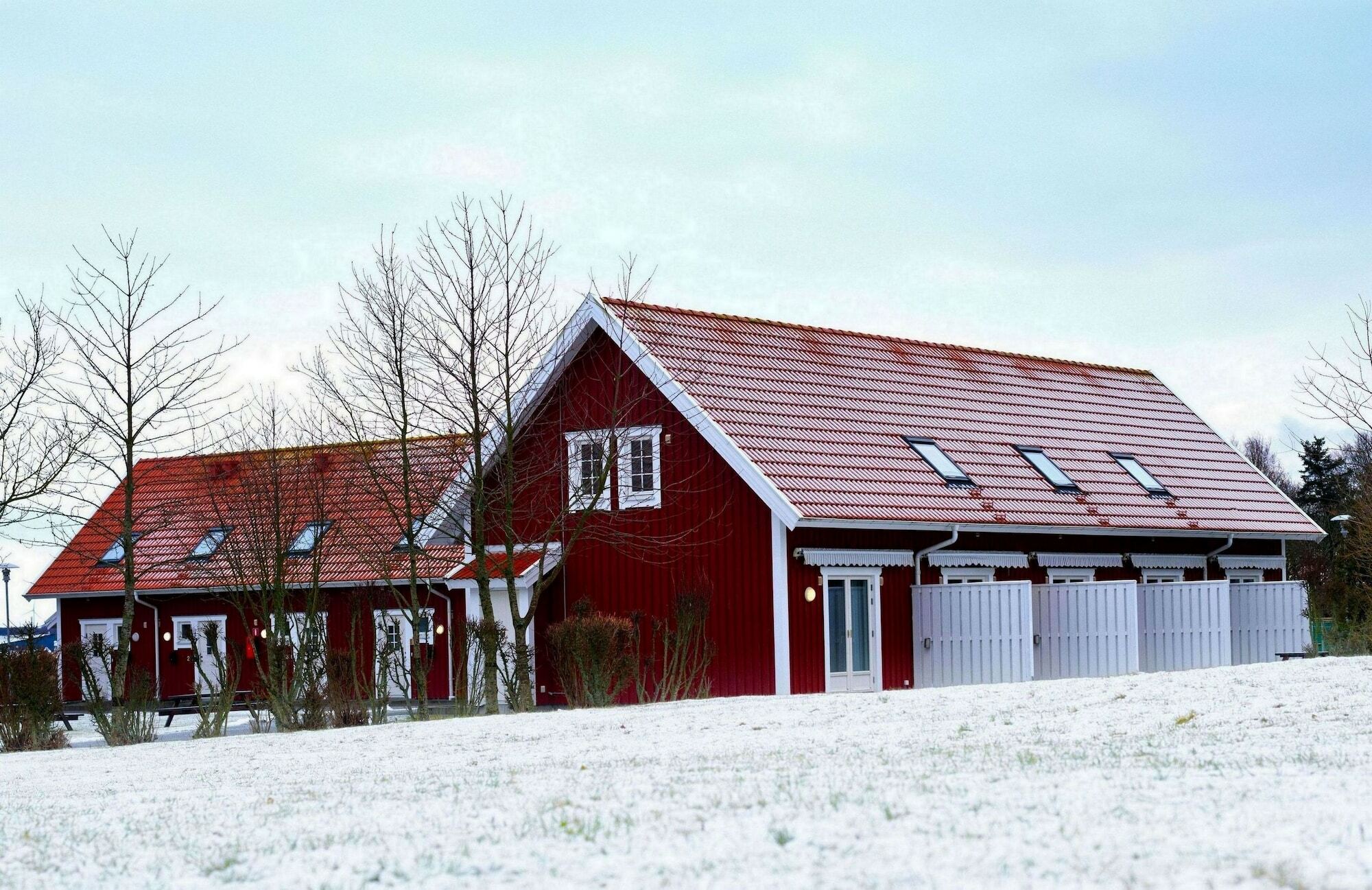 Apelviken Laegenhetshotell Varberg Exterior photo